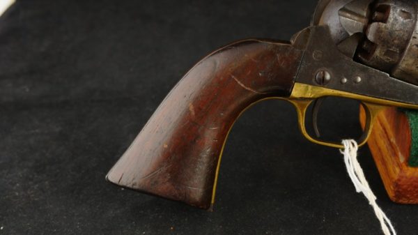 079-1020-9082, Very Early Colt M-1860 Army, 4 screw frame. BLOWOUT - Image 4