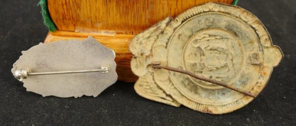 079-1020-9121E, Collection of original Enforcement Badges. BLOWOUT - Image 9
