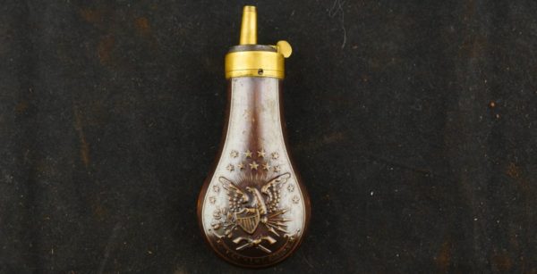 079-0321-0992, Lot of collectible pistol flasks. Fine to excellent overall. BUY NOW - Image 7