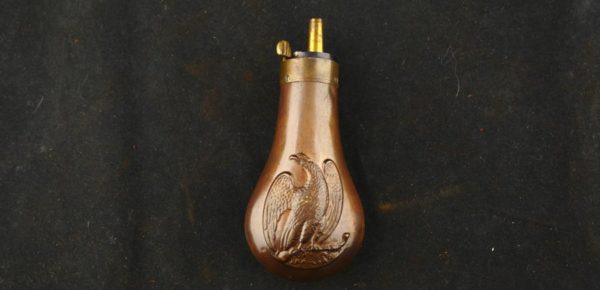 079-0321-0992, Lot of collectible pistol flasks. Fine to excellent overall. BUY NOW - Image 9