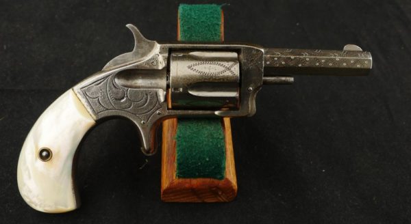 999-0321-0104, Victor .32 RF, 5 shot, Suicide Special engraved with original pearl grips, BUY NOW - Image 10
