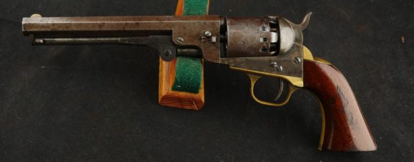 079-0421-7595, Manhattan Navy 6 SHOT, 6 1/2 inch barrel. Crisp mechanics, 95% scene. BUY NOW
