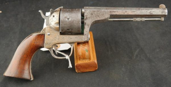 079-1122-3030, Moore Belt Model 7 shot .32 RF Revolver BLOWOUT