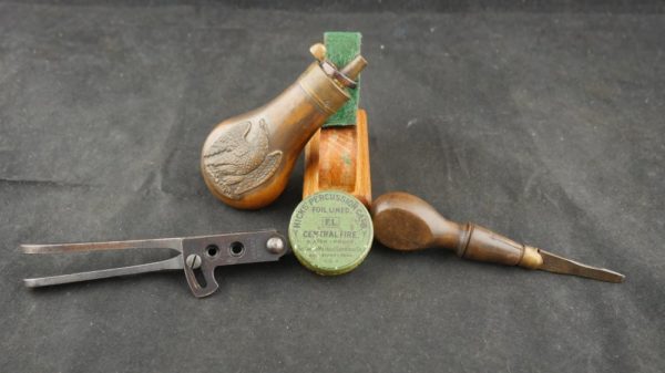 GR79-0122-5461, Cased Colt Root Model 7. BUY NOW - Image 40