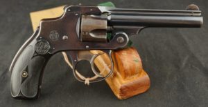 079-0222-3073, Smith and Wesson Safety Hammerless .32 BUY NOW