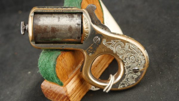 079-0722-8038, Reid Knuckle Duster, My FRIEND..22, 6 shot. BUY NOW - Image 6
