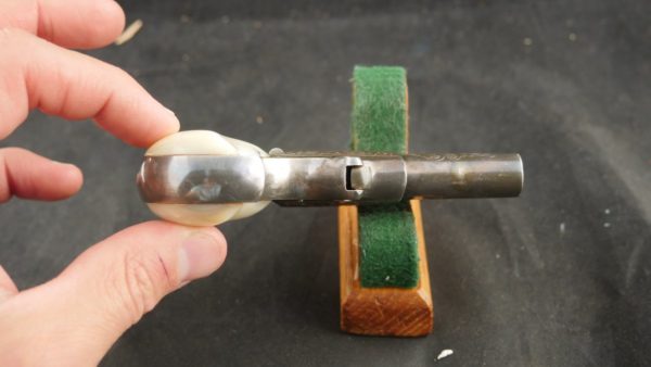079-0722-8061, Remington Double Deringer, Custom Engraved with Pearl Grips. BUY NOW - Image 16