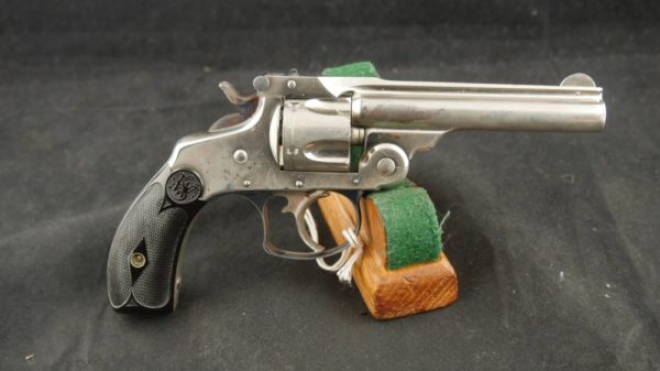 GR79-0722-4295, Made prior to 1890, Smith and Wesson .32 DA. BUY NOW