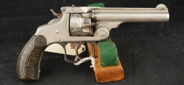 GR79-1022-4367. Early S&W DA .32, CF.