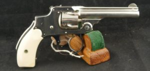 GR79-0223-4615, Smith and Wesson .32 CF, Safety Hammerless, 5 shot. BUY NOW