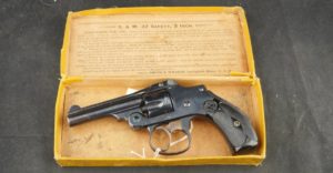 079-0323-7977, Smith and Wesson Safety Hammerless .32 in original box. BUY NOW