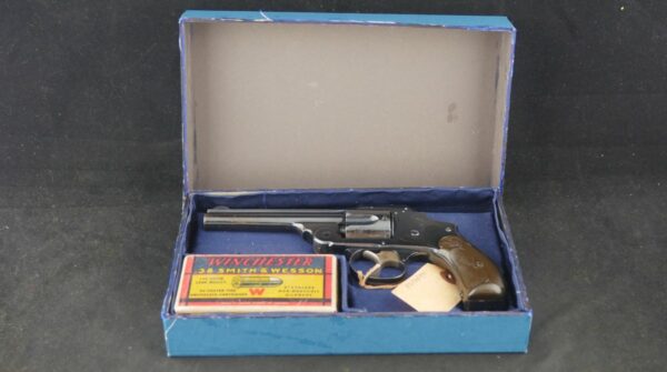 GR79-0423-4601, Antique Smith & Wesson .38 Saftey Hammerless or Lemon Squeezer. Excellent. BUY NOW - Image 2