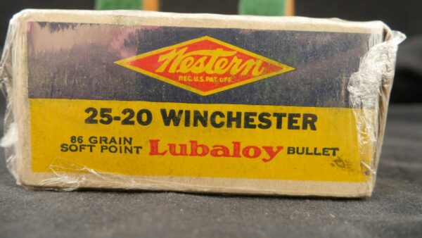 KG79-0623-0039, Full Original Box of Western Cartridges, in 25-20, center fire, 86 grain soft point cartridges. 50 cartridges, BLOWOUT