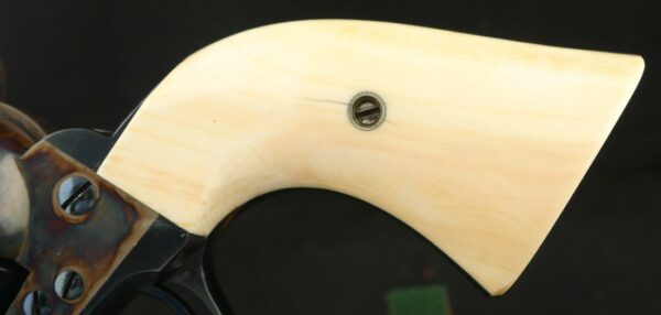 GR-0823-4887, Exceptional Colt Model 1873 Single Action Army. 44-40. BUY NOW - Image 10