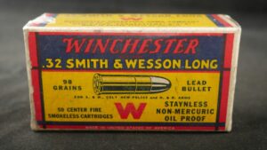 KG79-0823-0103, VINTAGE FULL BOX OF 98GR. WINCHESTER .32 SMITH & WESSON. BUY NOW