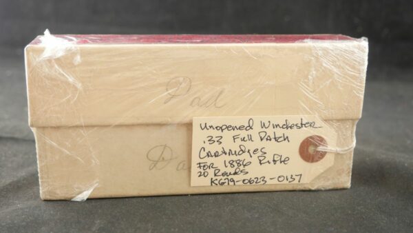 KG79-0623-0137, Vintage Unopened box of .33 Winchester Full Patch Cartridges, 200 grains for 1886 Rifle. BUY NOW - Image 2