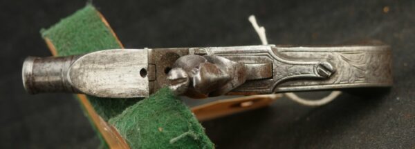 GR-1123-4966, Pair of small size all metal single shot English pistols, box lock style. BUY NOW - Image 3