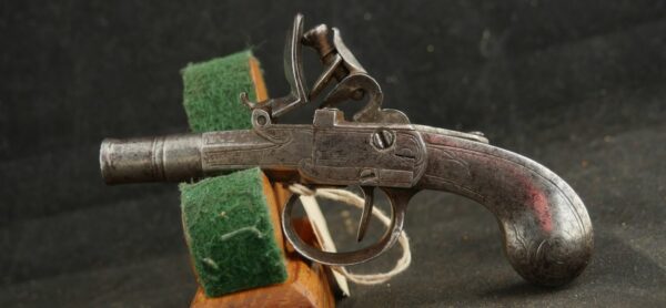 GR-1123-4966, Pair of small size all metal single shot English pistols, box lock style. BUY NOW - Image 8