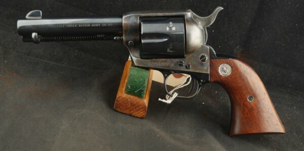 079-0124-7157, Colt Single Action 2nd Generation in .38-40. BUY NOW - Image 4