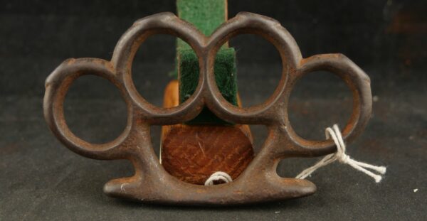 079-0124-7168, Antique Fighting Knuckles. BLOWOUT - Image 2