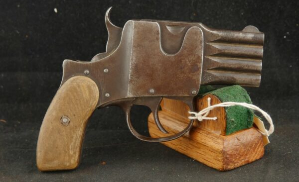 079-0324-8633, German Brevete Reform Pistol, with 4 superimposed barrels. BLOWOUT - Image 2