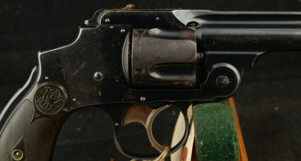 GR-0324-6002, Excellent Smith & Wesson .38 Safety Hammerless. In holster. BUY NOW - Image 9