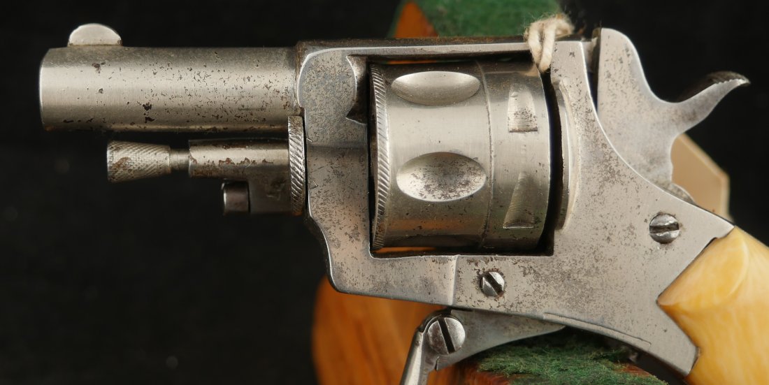 GR-0324-6015, Very small ,22 cal RF Belgian DA Revolver in period flap. BLOWOUT - Image 15