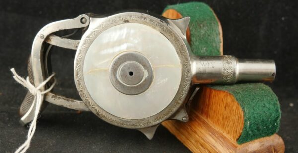 079-0824-9070, Chicago Palm Pistol in .32 RF with original pearl scales. BLOWOUT - Image 2