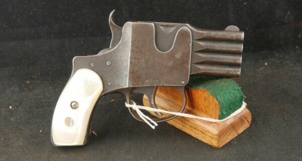 079-0824-9096, Belgium Brevete 4 shot superimposed barrel Reform Pistol. BLOWOUT