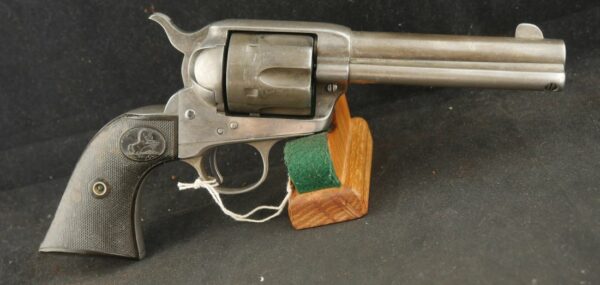 079-0724-9071, Colt Single Action Frontier Six Shooter, in 44-40 with 6 shots. BUY NOW