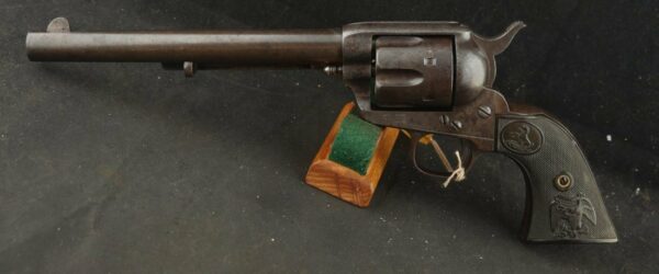 GR-0924-6340, Antique Colt Single Action .45 with 7 1/2 inch barrel. #117xxx made in 1886 with original Eagle Grips. BUY NOW - Image 2