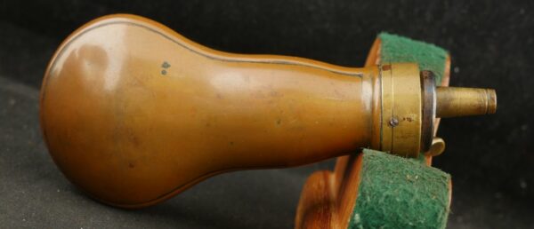 GR-1124-6252G, Uncommon Hawksley Eagle Pistol Flask with double curvature profile. BLOWOUT - Image 3
