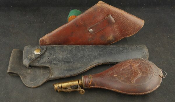 KG79-0623-3976 Two holsters and 1 leather flask. BLOWOUT