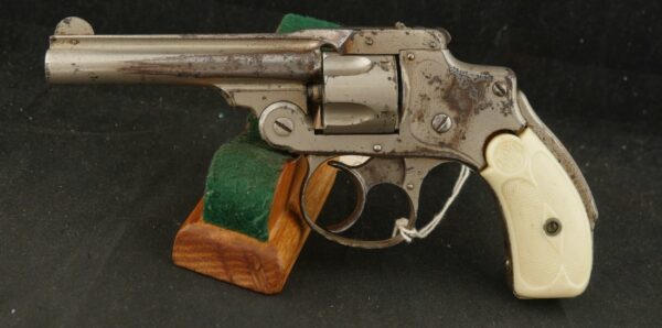 079-0125-9204, Early Smith and Wesson Safety Hammerless .32, 5 shot, #47xx. BLOWOUT - Image 2