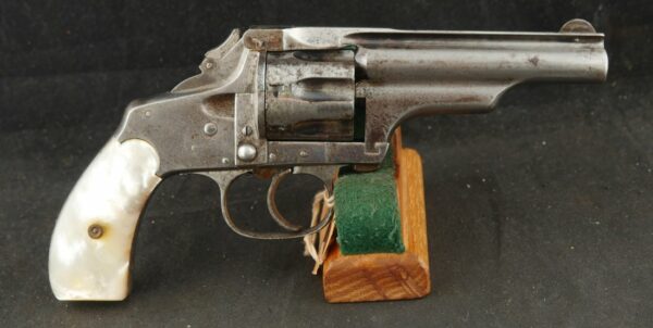 GR-1124-6412, RARE Merwin and Hulbert Medium Frame in .32 caliber CF. BUY NOW