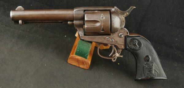 079-0125-7480, Colt Single Action .44-40, #67xxx matching. BLOWOUT - Image 3