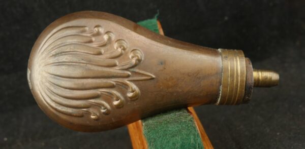GR-0625-6252L, Pistol Flask from the 1860s. 4 ¾ inches in total length. BLOWOUT - Image 3