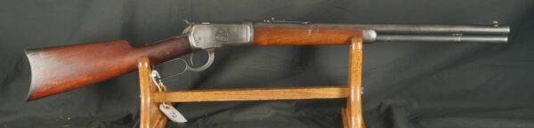 079-0525-H0072, Winchester M-1892 Carbine with 20 inch barrel. In 44-40. BUY NOW