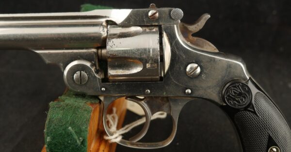 GR-0525-6606, Smith & Wesson .32 DA. Excellent overall. BUY NOW - Image 13