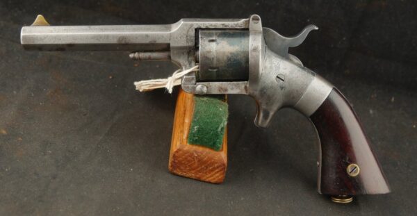 079-0625-9305, Pond .32 RF Belt Model Revolver with tool. BLOWOUT - Image 3