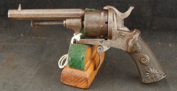079-0625-9307, Belgium DA 7.65 Pin Fire Revolver. BLOWOUT - Image 3