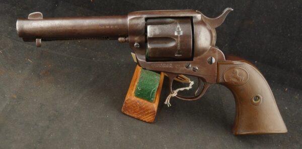 GR-0725-6626, Texas Shipped Colt Single Action. .38-40 Cal. Serial number 253,XXX. BUY NOW - Image 3