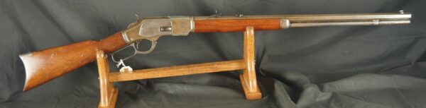 079-0825-D0262, Winchester M1873 Octagon barrel rifle in .32 WCF. BUY NOW