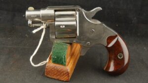 GR-0426-6646, Excellent + Snub Nose Colt Clover Leaf .41 RF, 4 shot revolver. BLOWOUT
