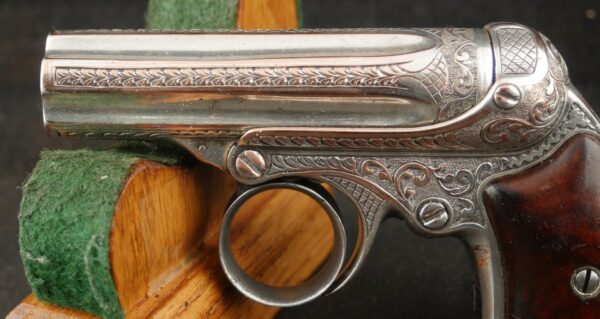 GR-0925-6648, Wonderful Remington Elliot 5 shot pepperbox in .22 RF with exceptional dealer deluxe engraving and silver finish. BUY NOW - Image 19