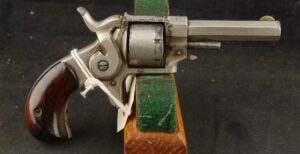 079-1025-P0349, Forehand and Wadsworth side hammer .22 RF cal, 7 shot. BLOWOUT