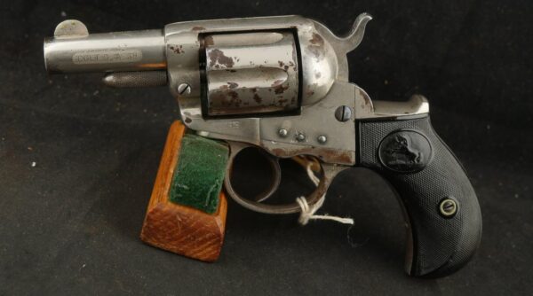 GR-1025-6696, Colt Sheriff’s Model 1877 Lighting. .38 cal. 6 Shot. Short 2 ½ inch barrel. BUY NOW