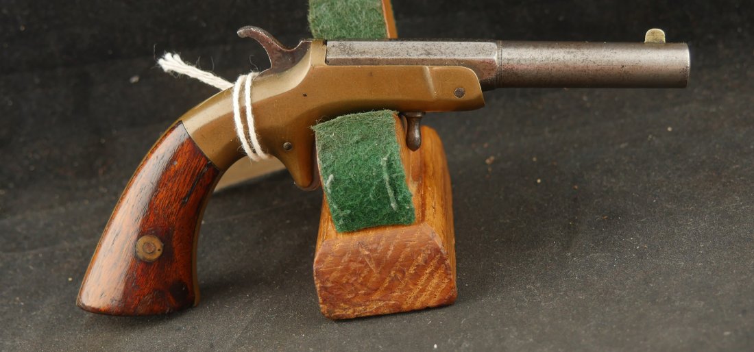 079-1025-P0347, Frank Wesson .22, single shot pistol. BLOWOUT