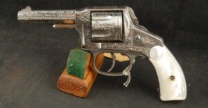 GR-0226-6821, Hopkins and Allen XL BULL DOG .32 CF, 6 shots. 3 inch barrel. Factory engraved. BUY NOW