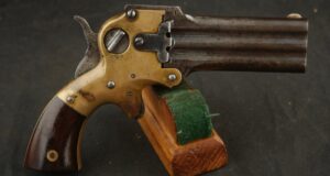 079-0426-9524, Marston 3 Barrel Superimposed Barrel .32 RF Pistol. BUY NOW
